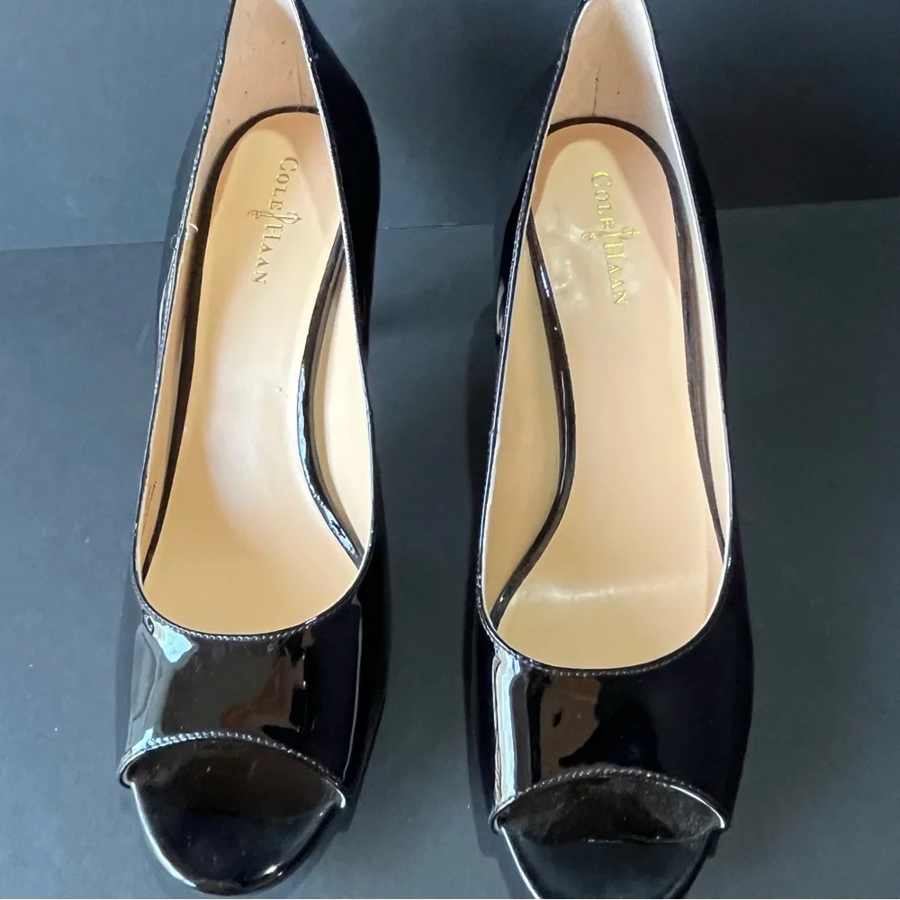 Cole Haan Heels Air Lainey Black Patent Peep Toe Pump Ladies dress shoes 7.5 B